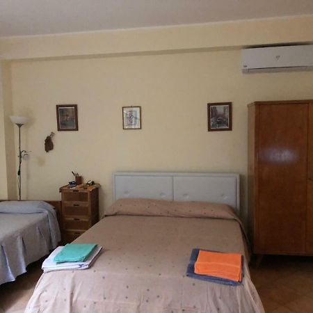 Cozy Apartment By The Sea أتشيريالي المظهر الخارجي الصورة