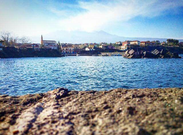 Cozy Apartment By The Sea أتشيريالي المظهر الخارجي الصورة
